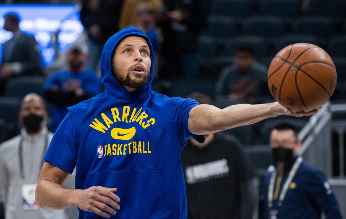 集结日突围战来临，克里夫兰骑士围绕足总杯豪取连胜，压力陡增，纪律约束更严格的简单介绍